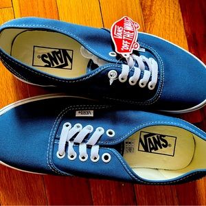 Women’s size 8 Vans Sneakers